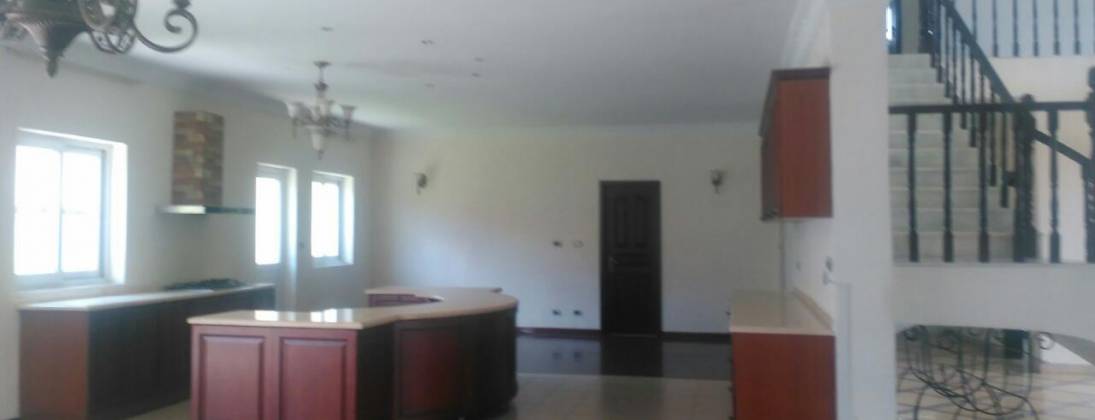 4 Bedroom house for sale in Addis Ababa, Call us now: 0911-109645